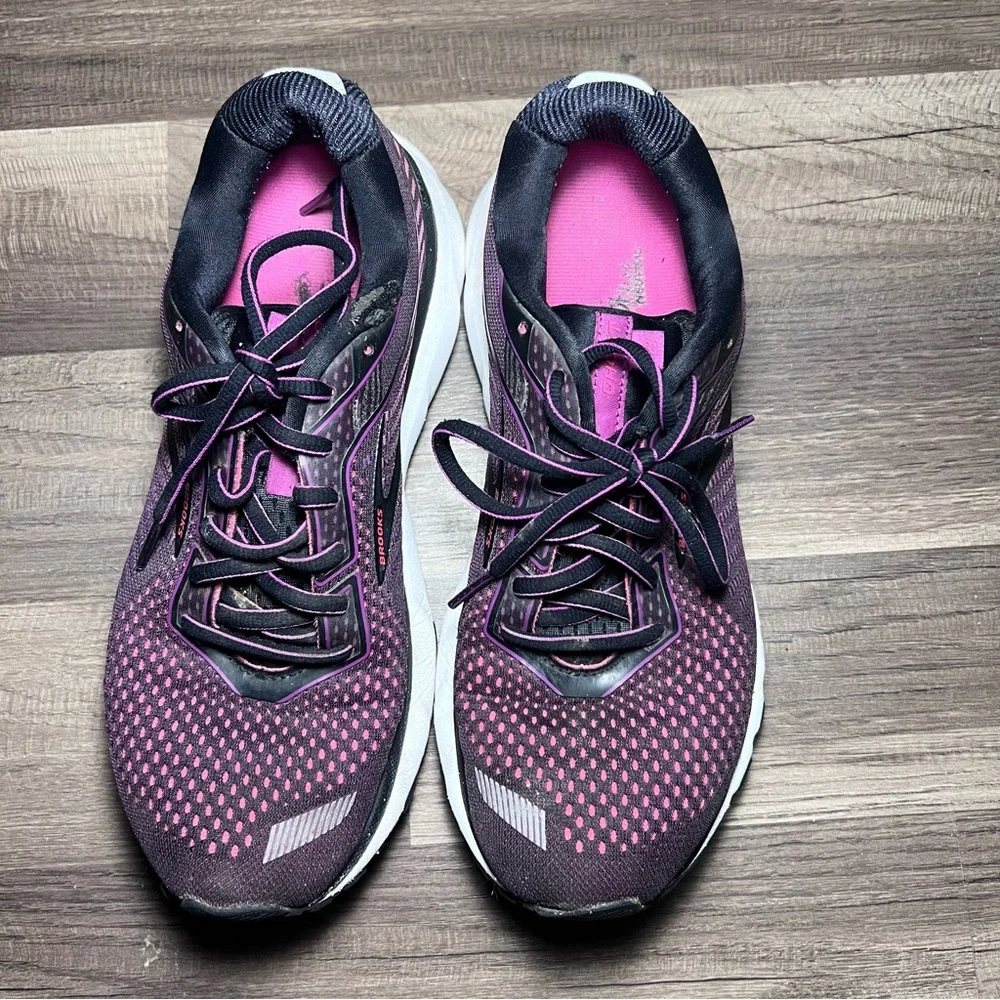 Brooks Ghost 12 Womens Size 10.5 Purple Black Running Shoes Sneakers 1203051B063 - Picture 3 of 6
